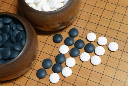 囲碁は、かつて中国で君子がたしなむべきとされた四芸のひとつ。